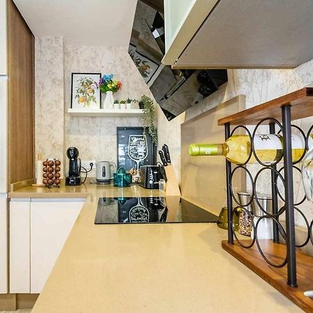 Apartamento A 500M De La Juderia Con Parking コルドバ エクステリア 写真